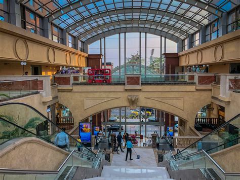 shops in ub city mall.